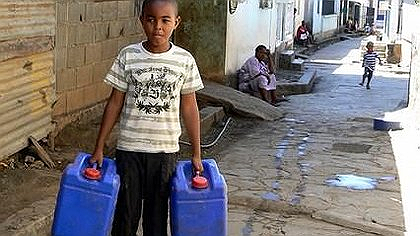 Illustration - Mayotte : manque d'eau et choléra