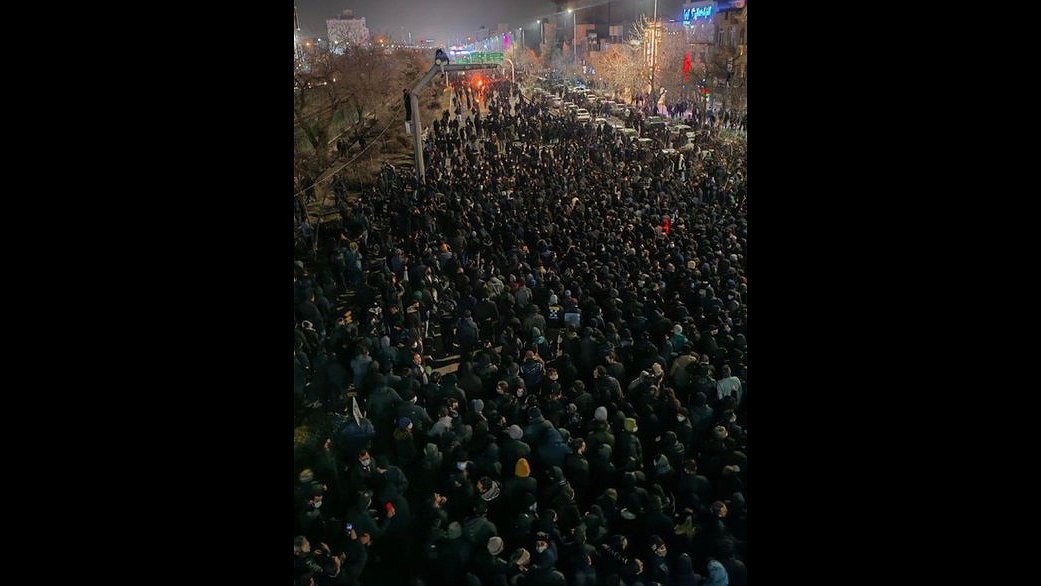 Illustration - Iran : le peuple en révolte peut décider de l'avenir !