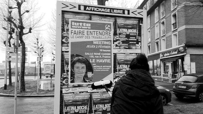 Illustration - AFFICHES, ATTENTION !