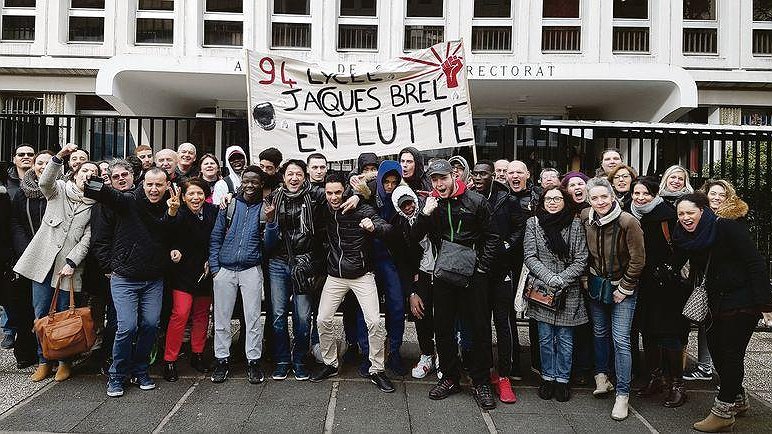 Illustration - contre la suppression d’un poste de CPE